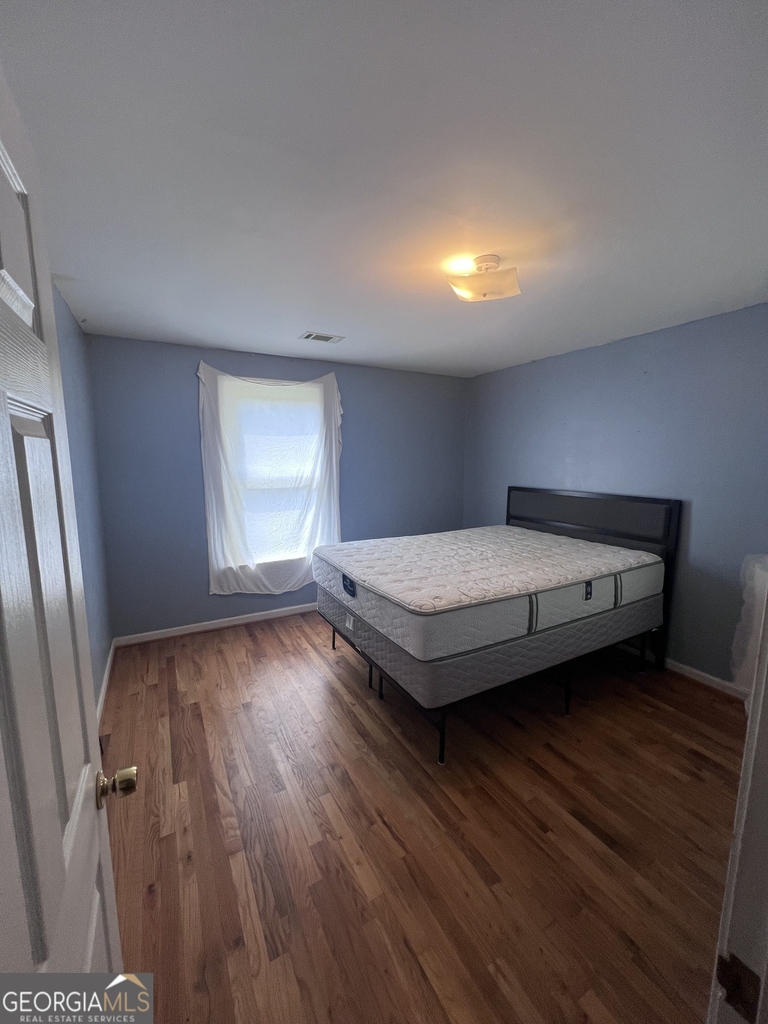 844 Shorewood Circle - Photo 8