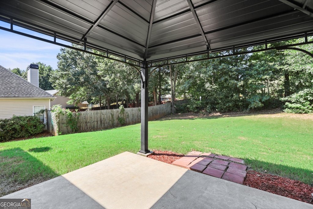 35 Bedford Park Drive - Photo 36