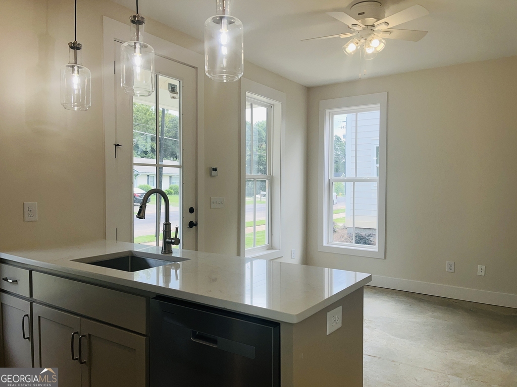 107 Gardenia Lane - Photo 7