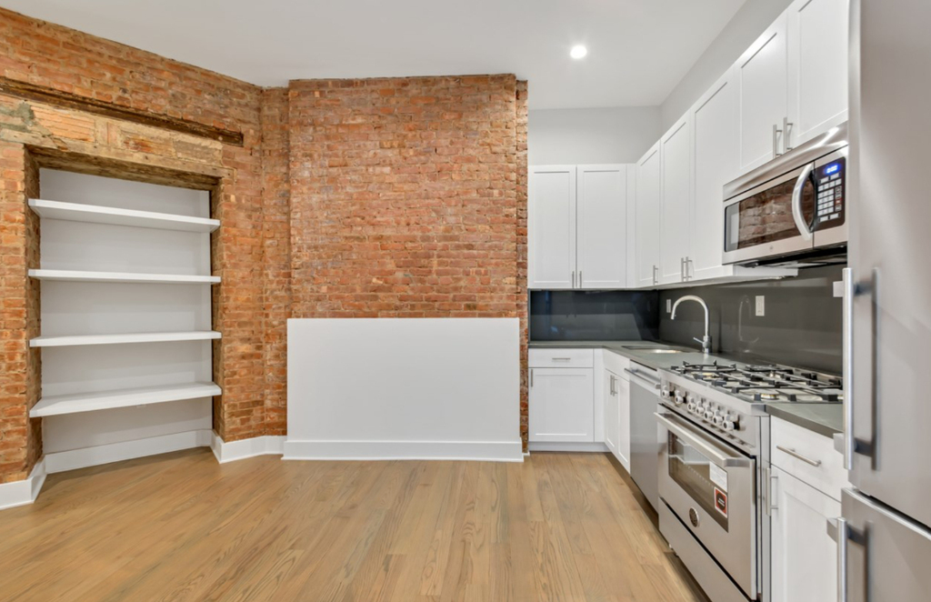  30th Street Madison Avenue - Photo 1