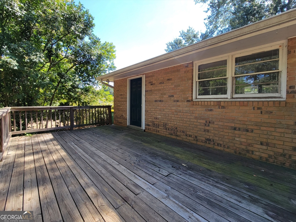 300 Nancy Street - Photo 12