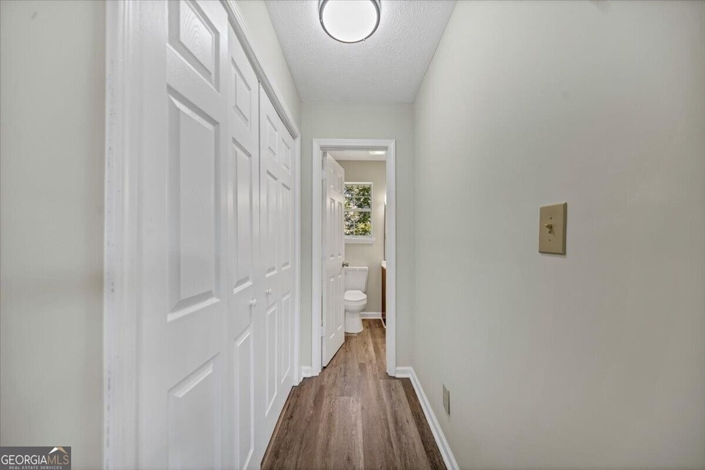 737 Carlton Street Se - Photo 17