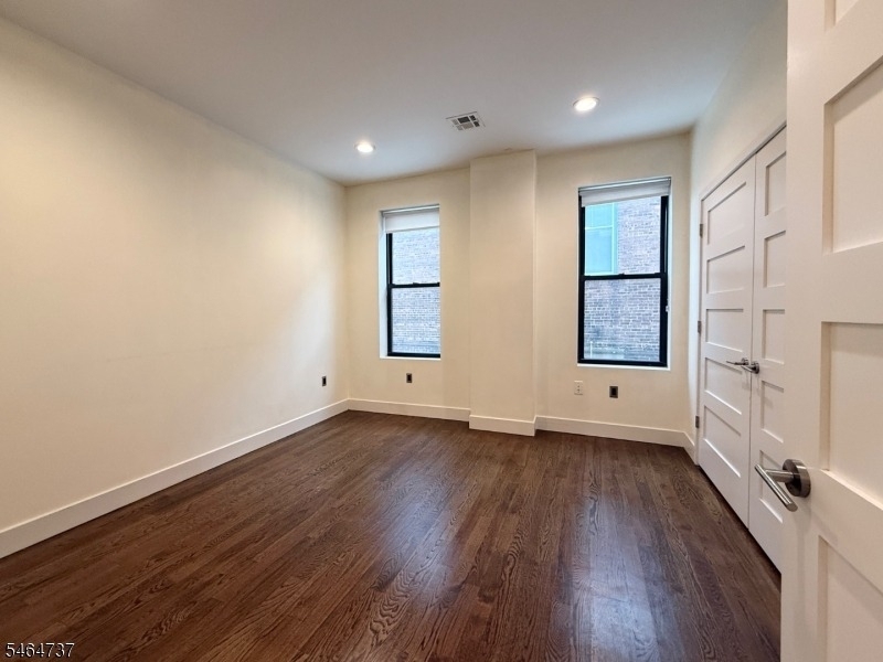 47 Main Street - Photo 10