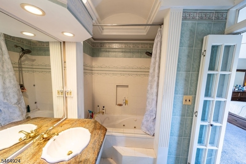 13 Village Way - Photo 40