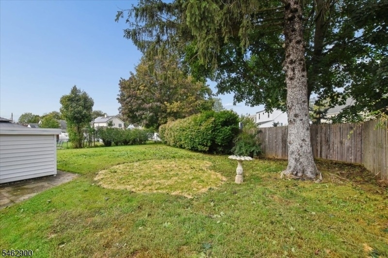 29 Gregory Dr - Photo 3