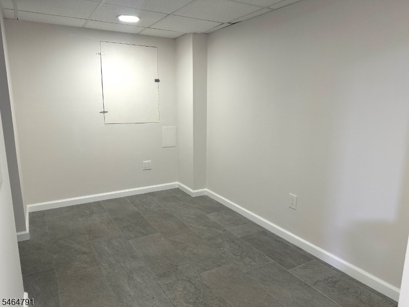 852 Valley St - Photo 25