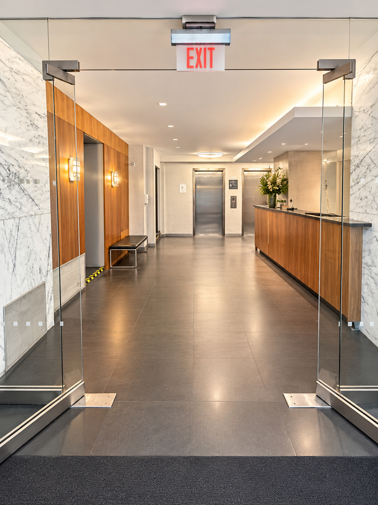 236 East 36th Street - Photo 5