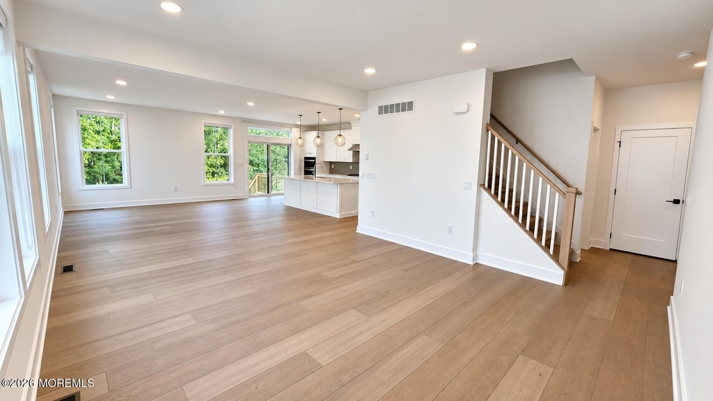 106 Mustang Drive - Photo 3