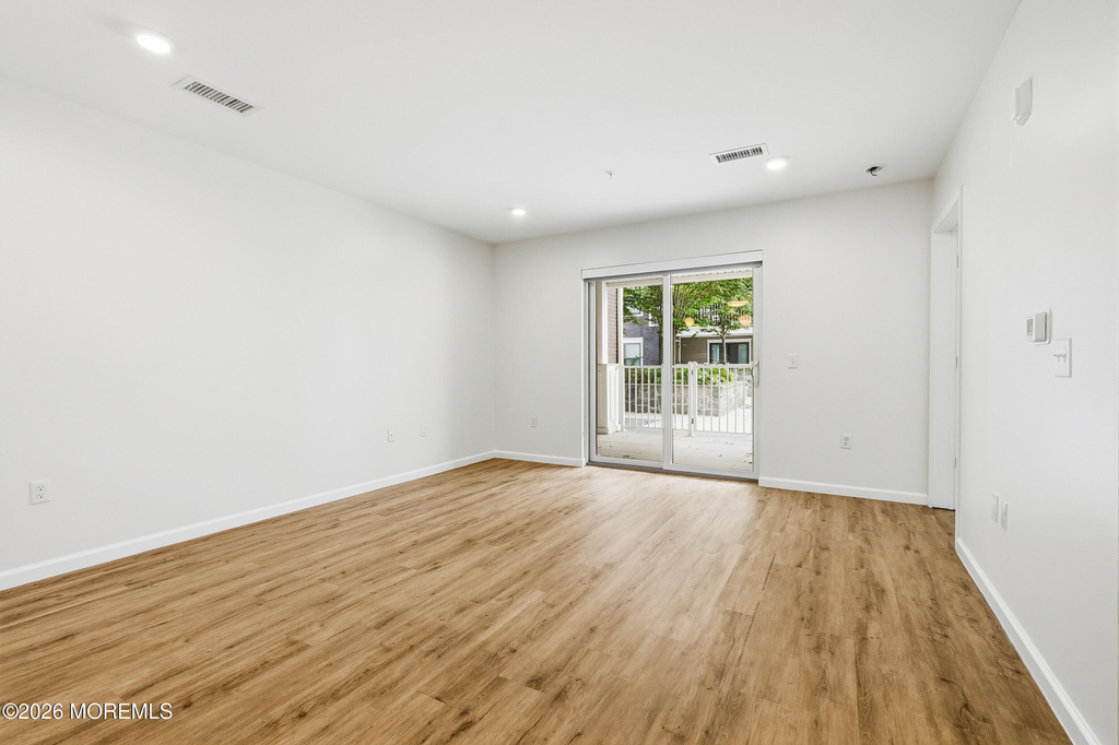 165 Pavilion Avenue - Photo 7