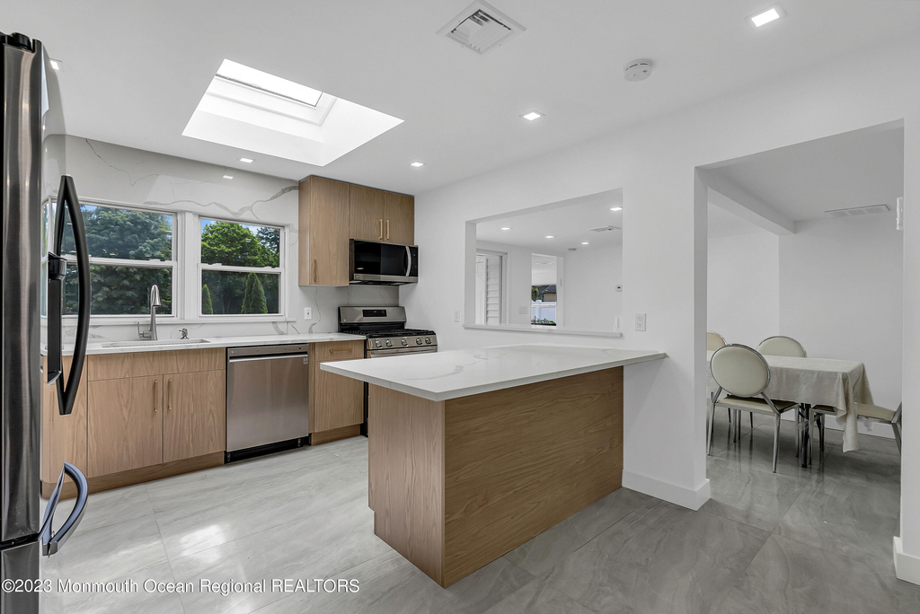 6 Virginia Terrace - Photo 1