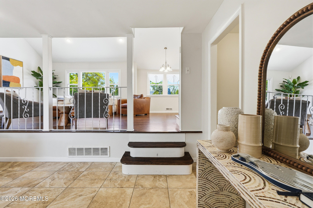 4 Cheryl Drive - Photo 2