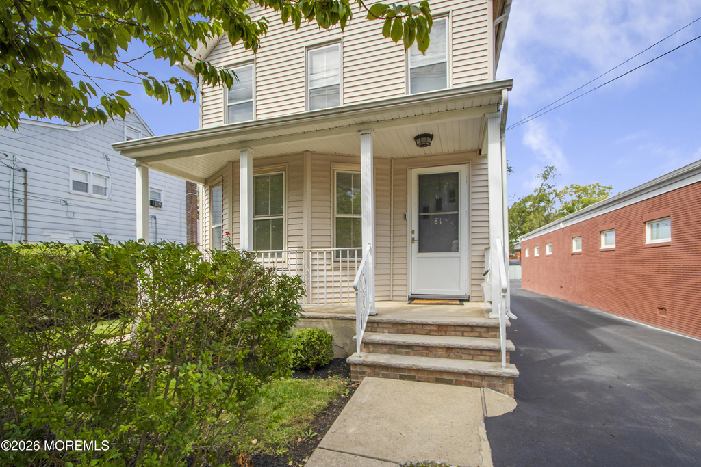 81 Woodbridge Avenue - Photo 2