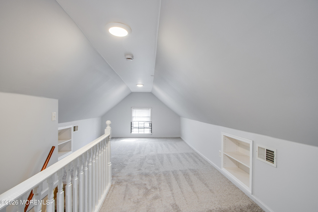 81 Woodbridge Avenue - Photo 18