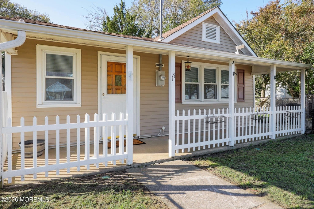 16 E Long Branch Avenue - Photo 2