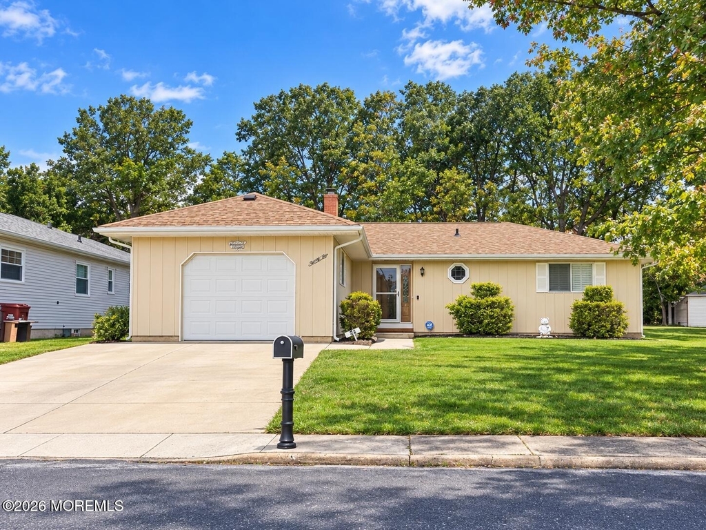 22 Biabou Drive - Photo 0