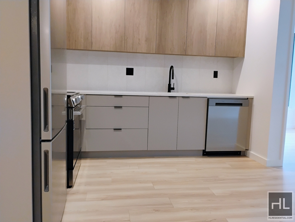 St Marks Place - Photo 1