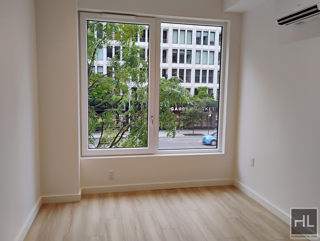 St Marks Place - Photo 2