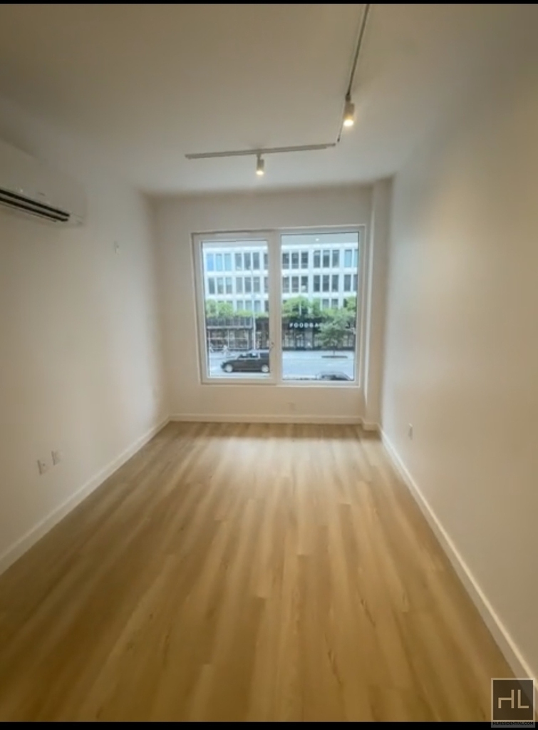 St Marks Place - Photo 2