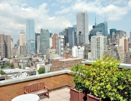 West 35th Street - Photo 3