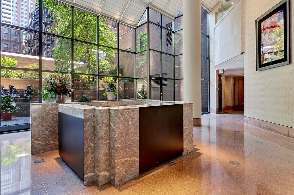 West 87th Street - Photo 10