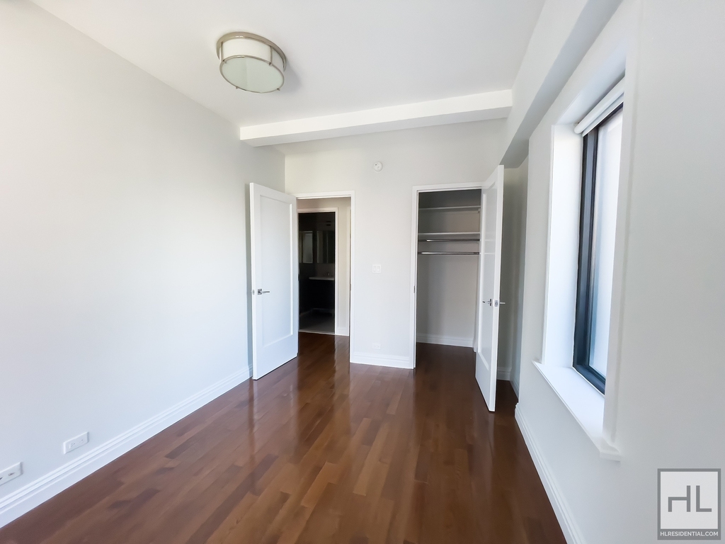 West 70th Street - Photo 2
