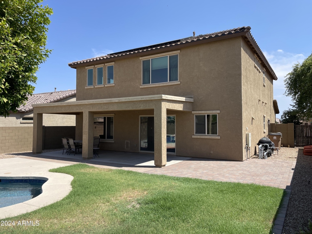 17560 W Lilac Street - Photo 32