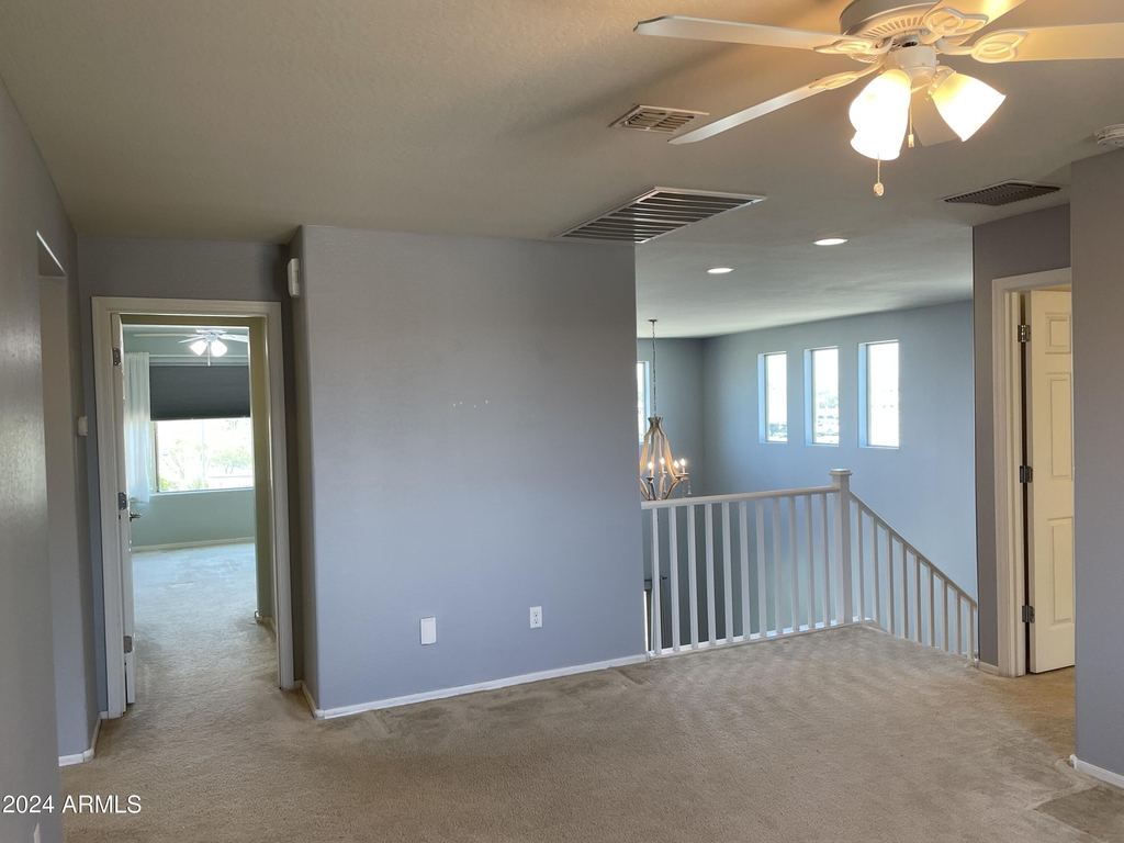 17560 W Lilac Street - Photo 19