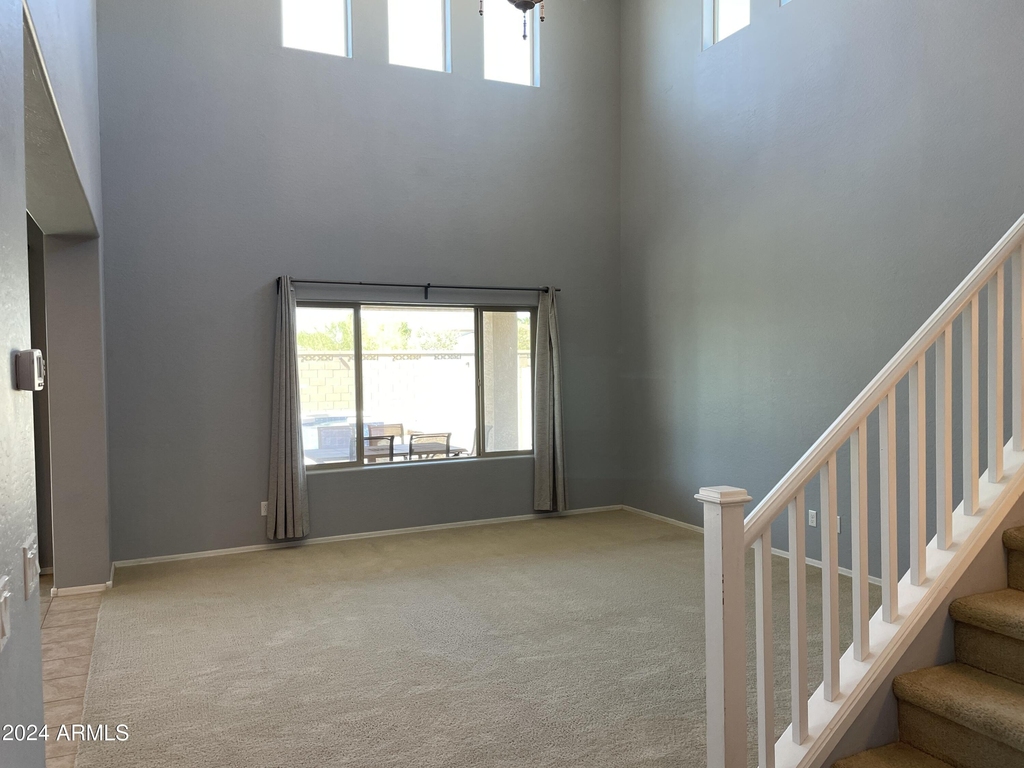17560 W Lilac Street - Photo 8