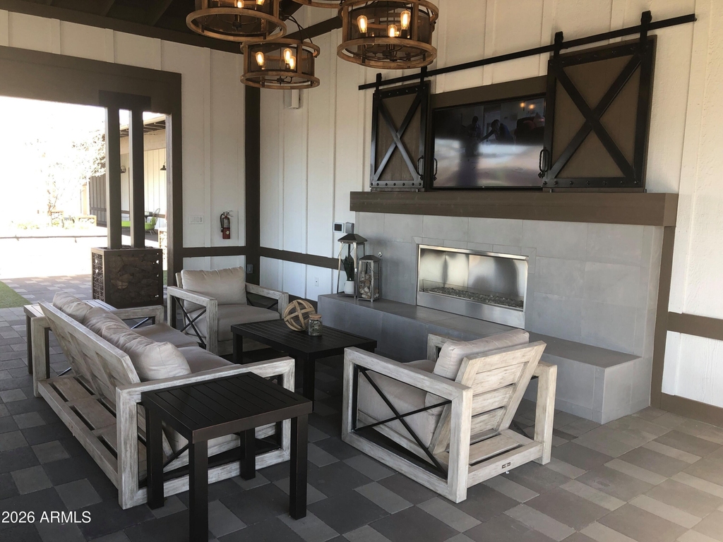 14306 W Voltaire Street - Photo 23