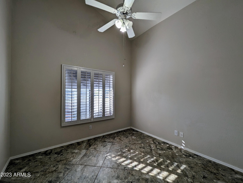 1902 N Barkley -- - Photo 35