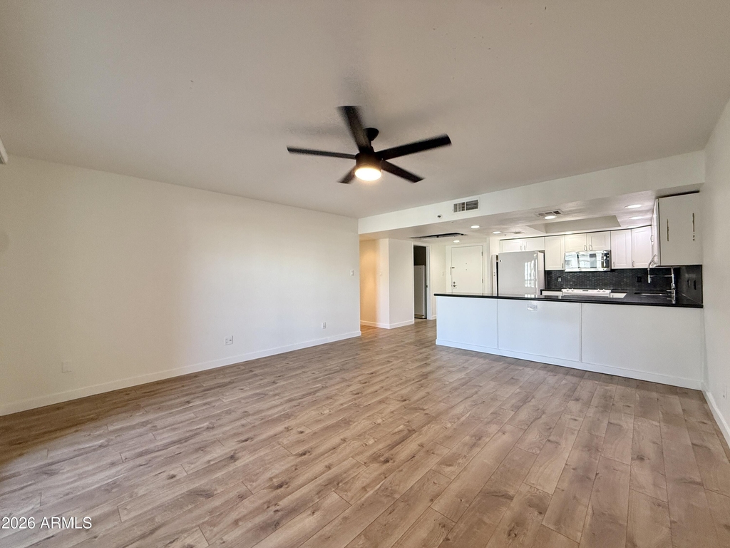 7850 E Camelback Road - Photo 5