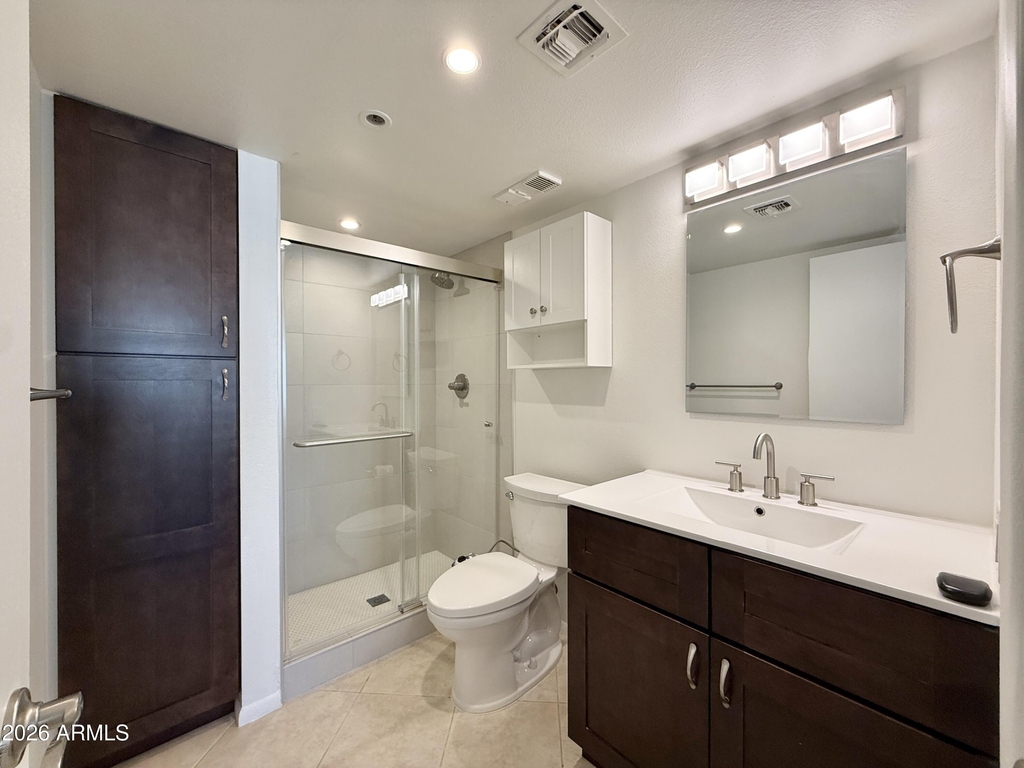 7850 E Camelback Road - Photo 18