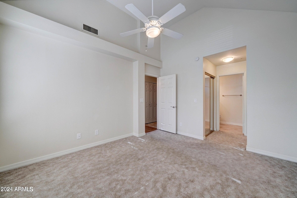 1633 E Lakeside Drive - Photo 11