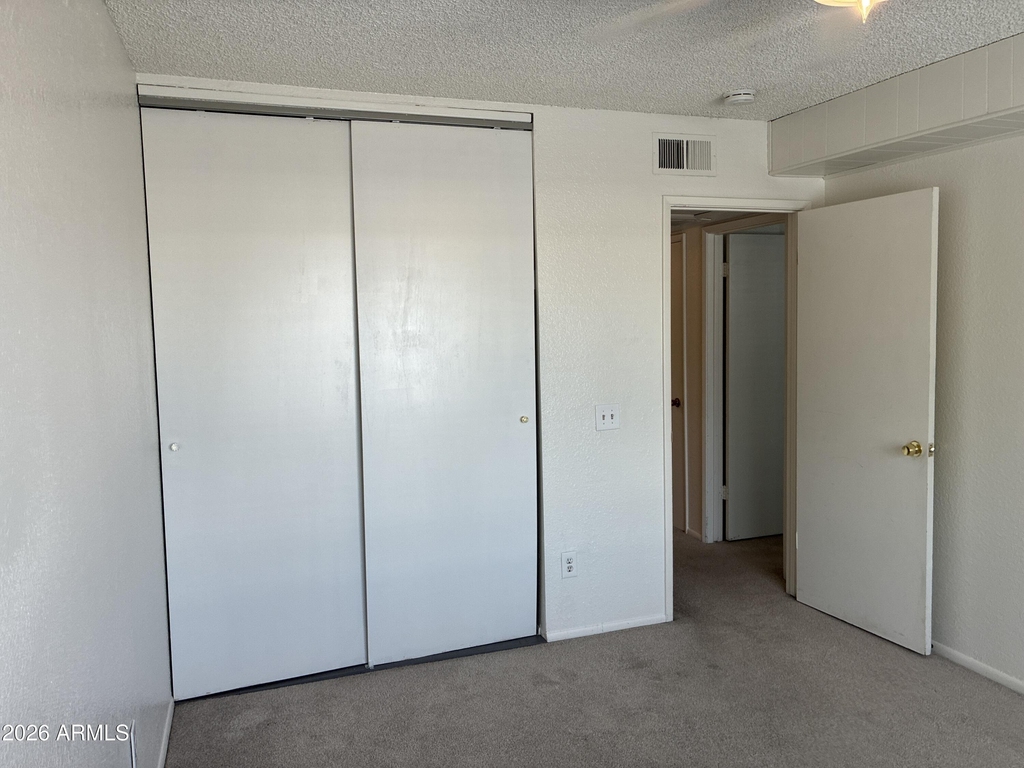 6009 W Townley Avenue - Photo 17