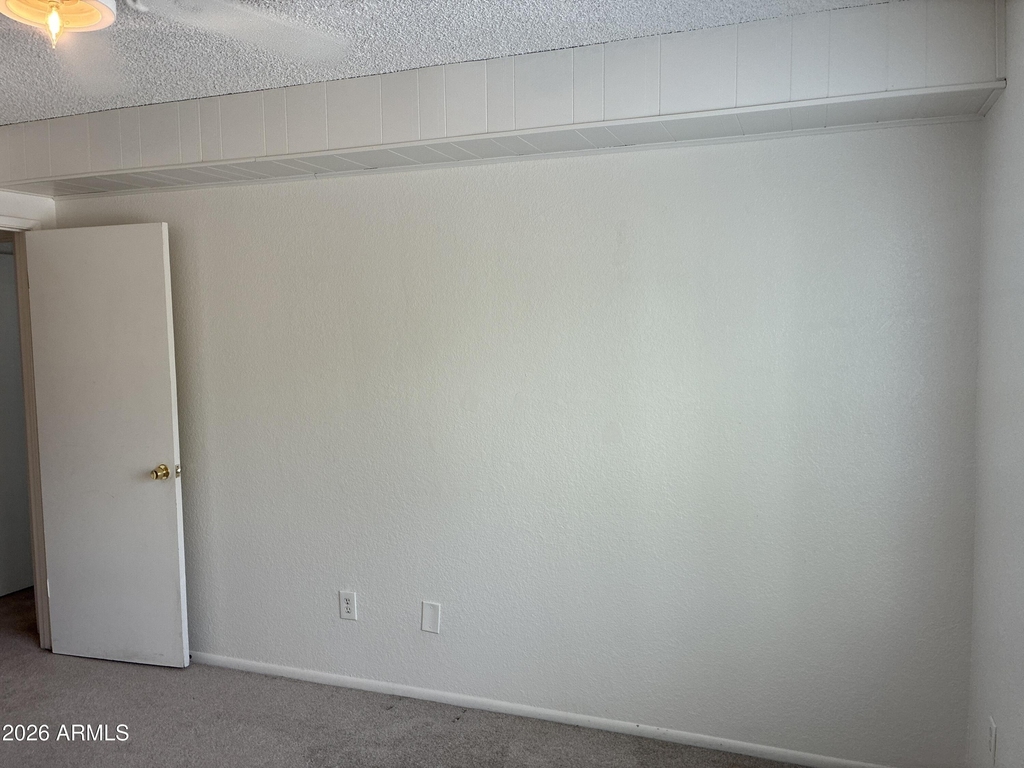 6009 W Townley Avenue - Photo 16