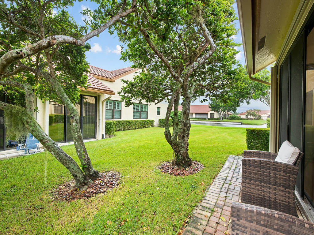 8292 Waterline Drive - Photo 18