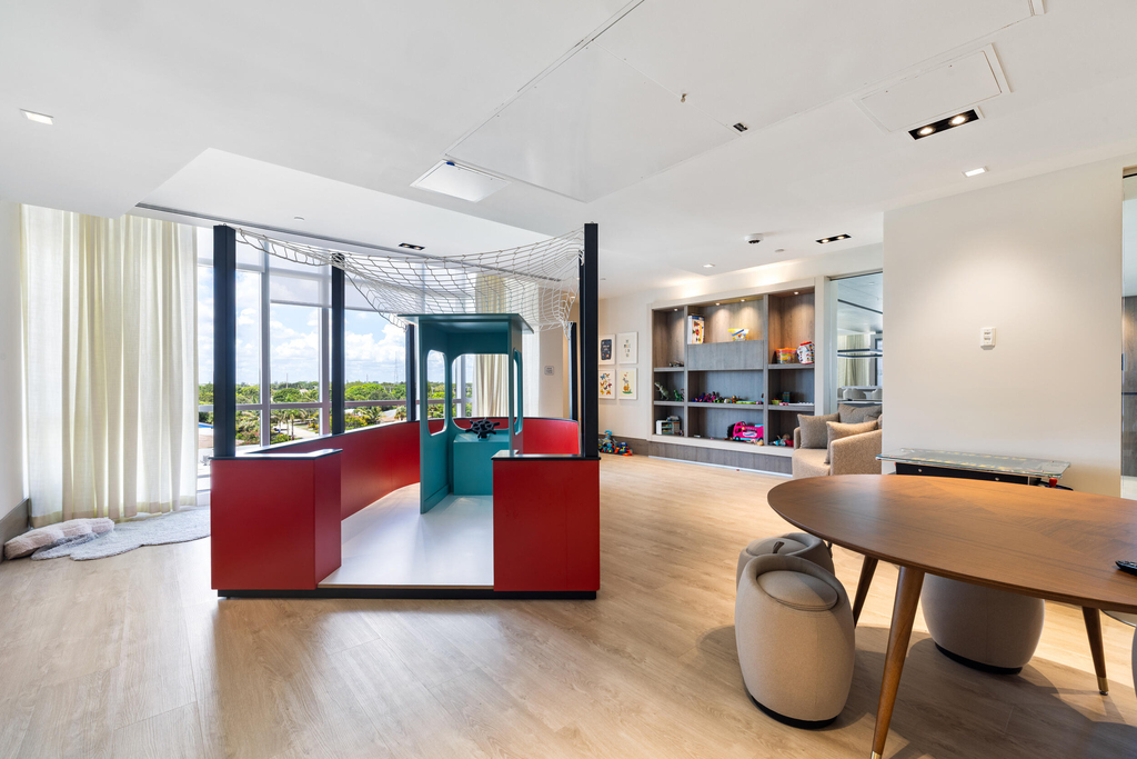 220 Lake Shore Drive - Photo 59