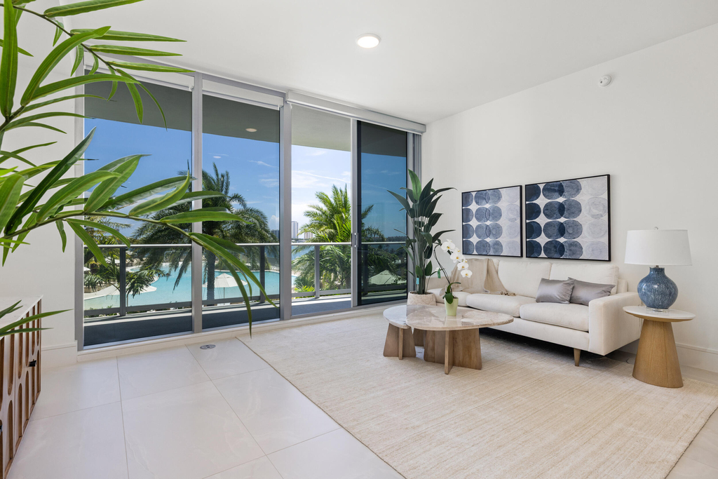 220 Lake Shore Drive - Photo 9