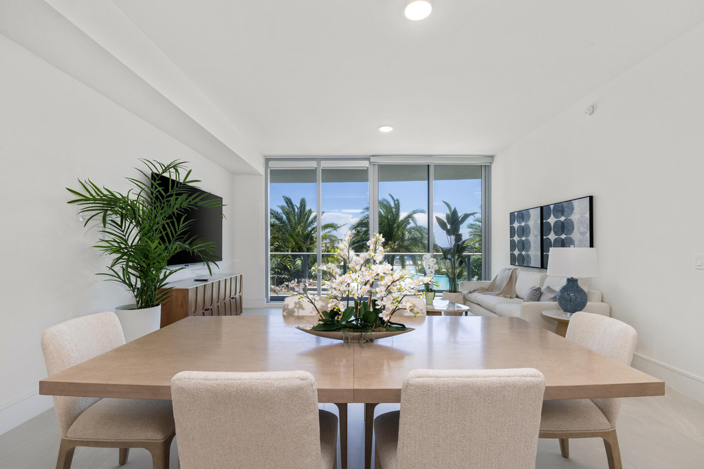 220 Lake Shore Drive - Photo 5