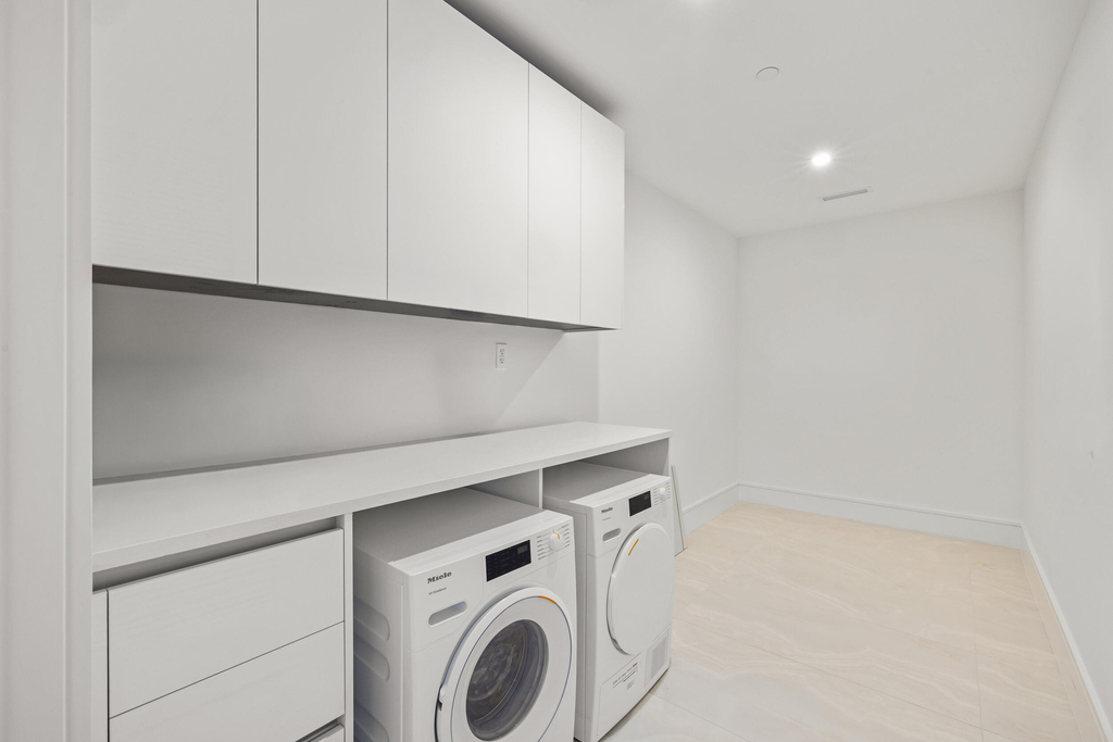 220 Lake Shore Drive - Photo 23