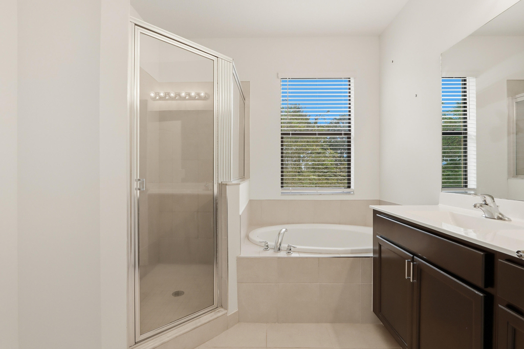 10021 W Villa Circle - Photo 19
