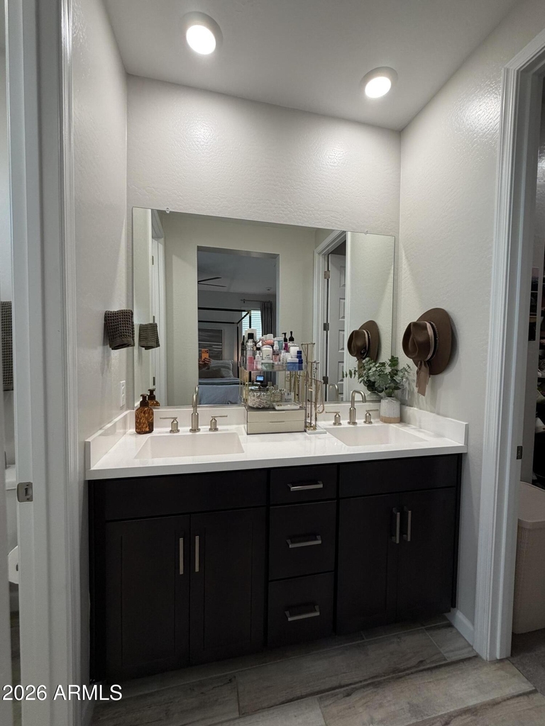 21083 N 58th Way - Photo 16