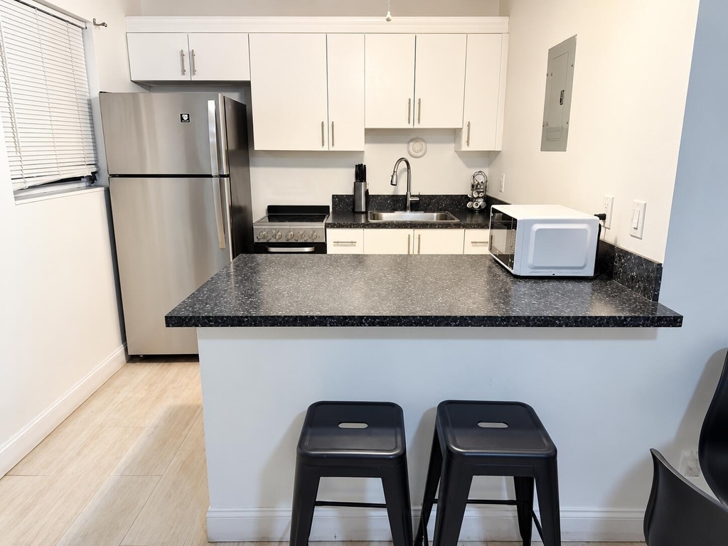 316 Sw 15th Street - Photo 5