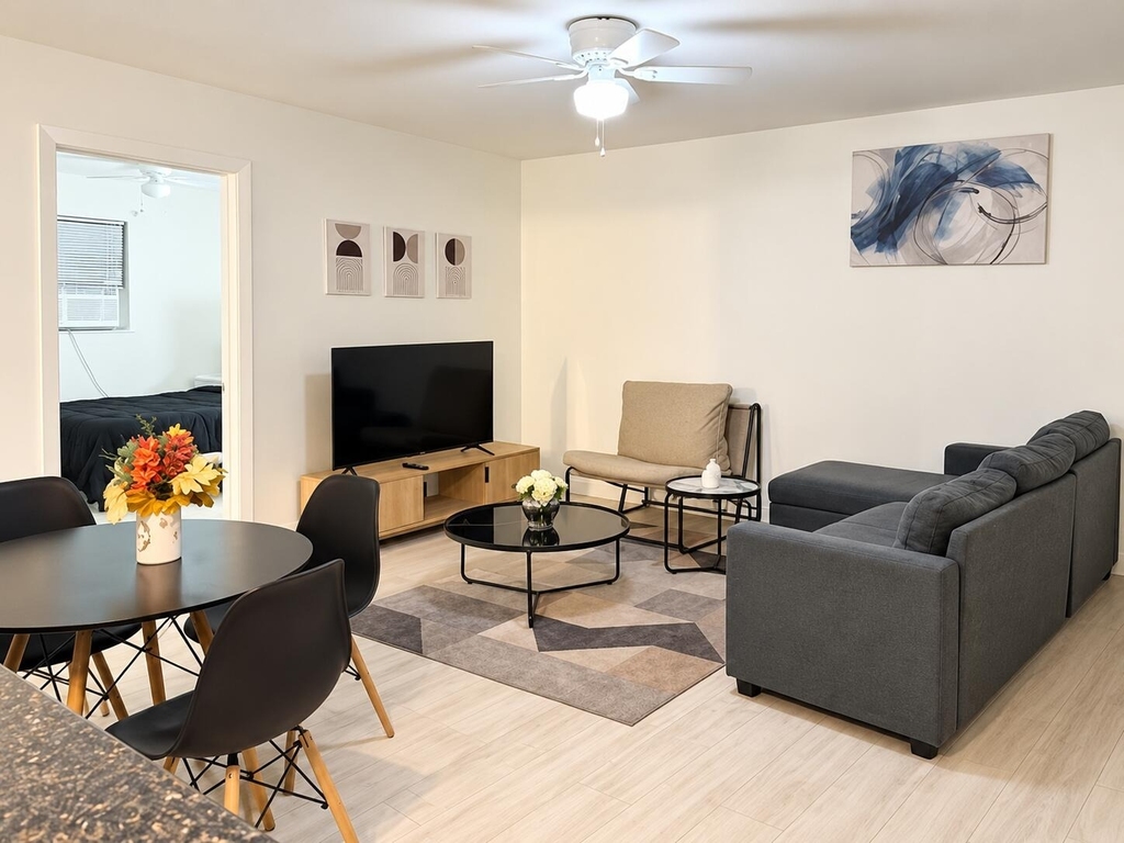 316 Sw 15th Street - Photo 1