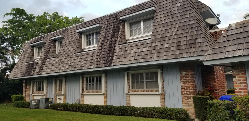 415 Pine Tree Court - Photo 0