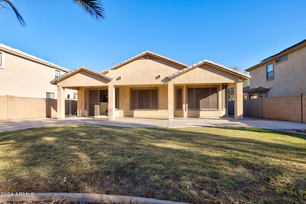13643 W Country Gables Drive - Photo 35