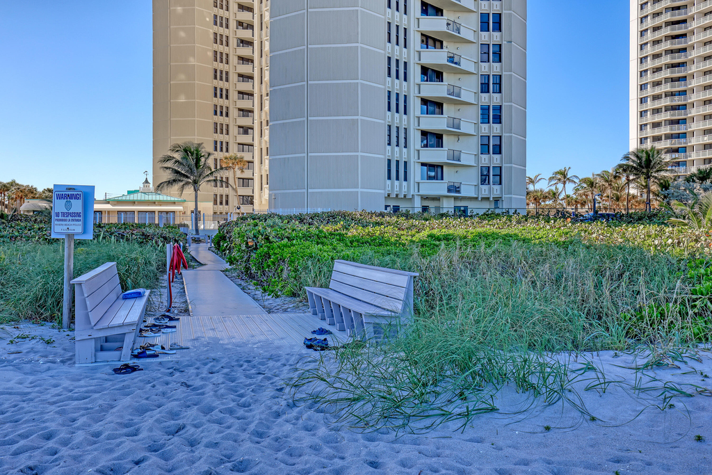 2800 N Ocean Drive - Photo 13