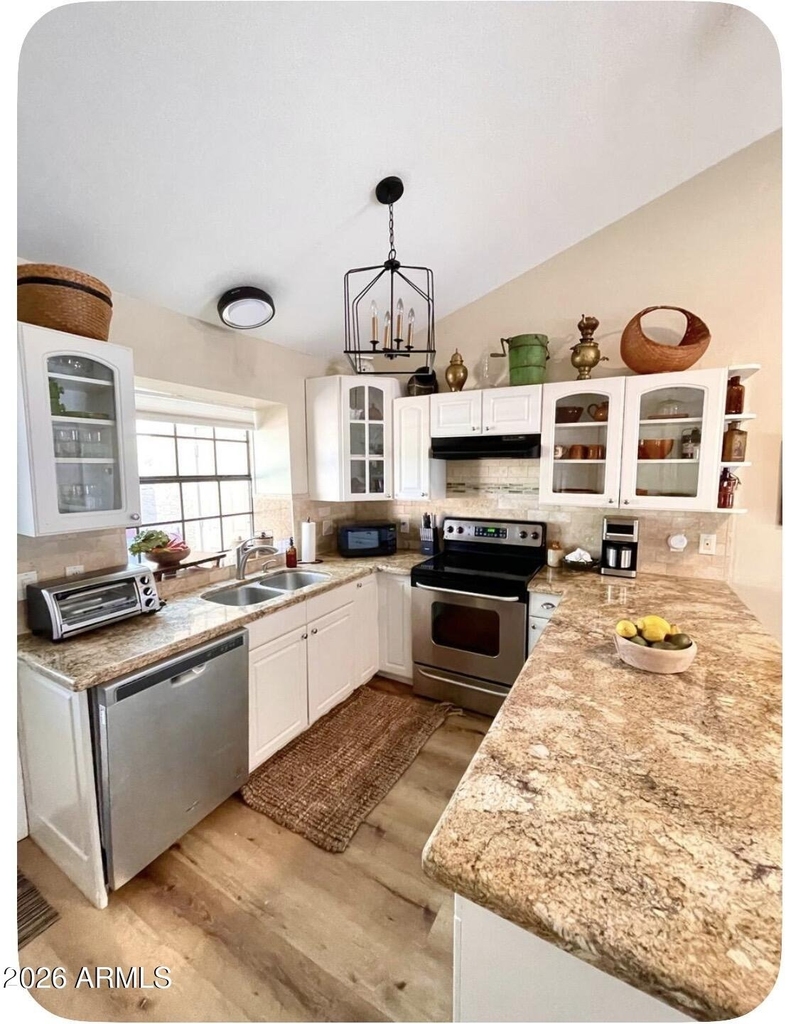 5704 E Aire Libre Avenue - Photo 3