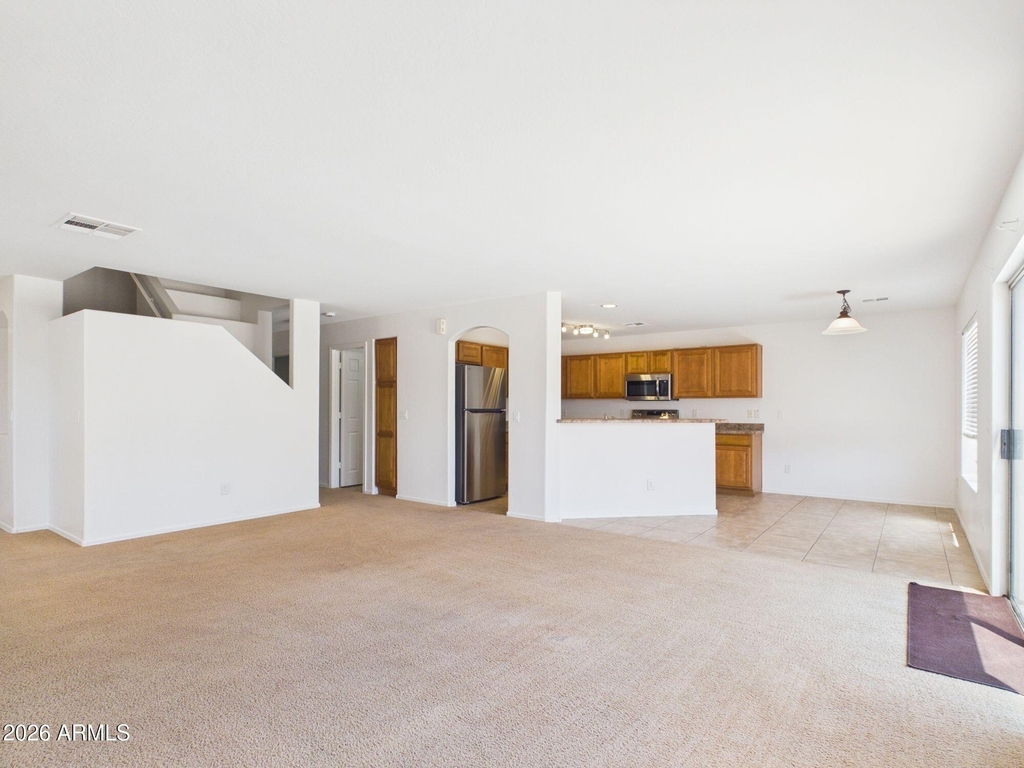 1661 W Harding Avenue - Photo 4