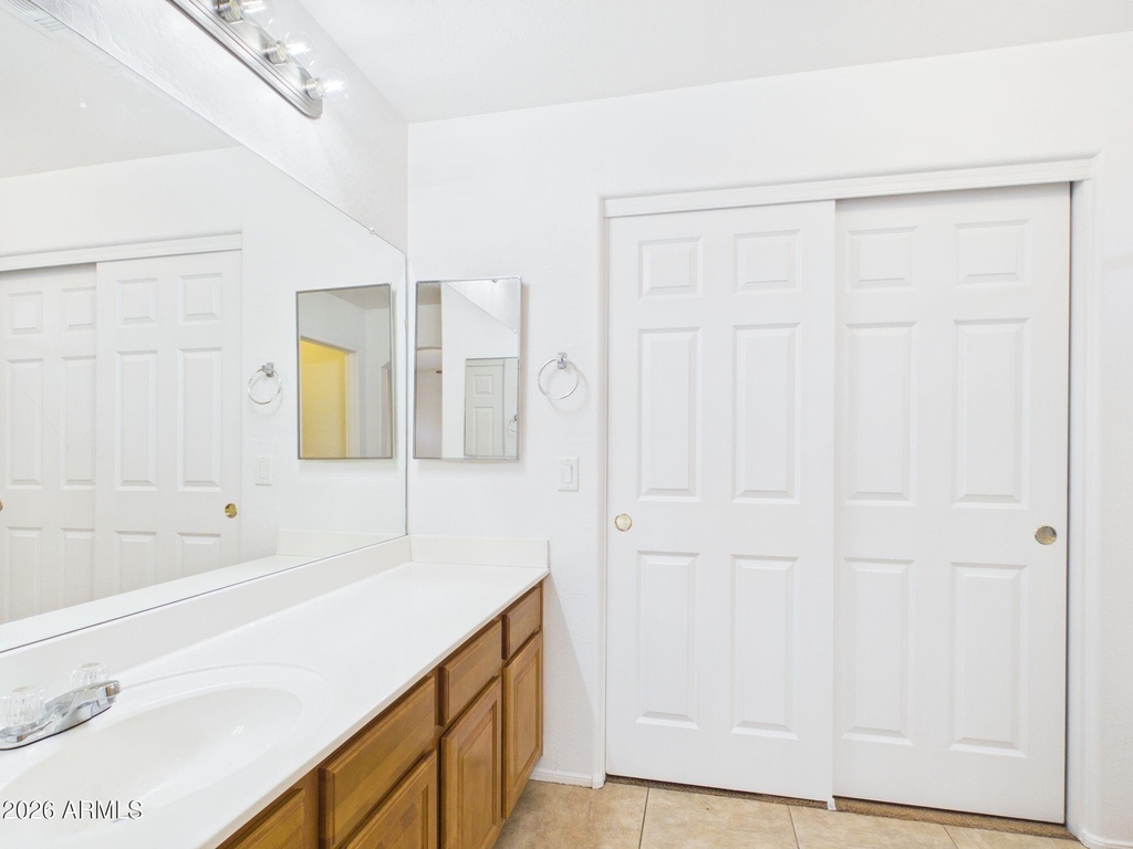1661 W Harding Avenue - Photo 19